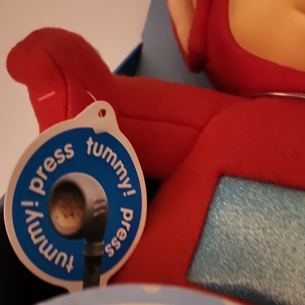 Talking Po Plush Toy - Red - Picture 4 of 16